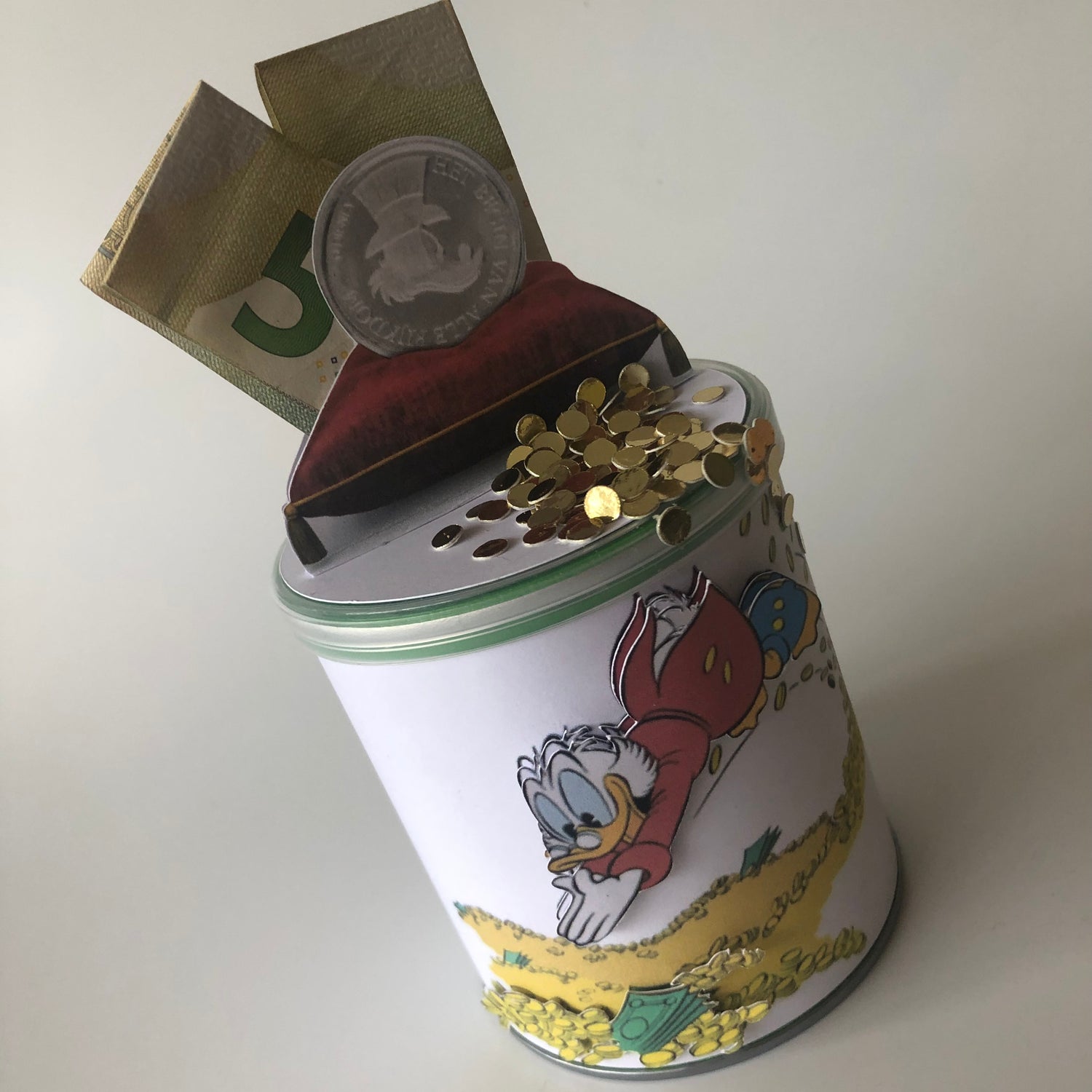 Traktatie Chipskoker (in eigen thema)