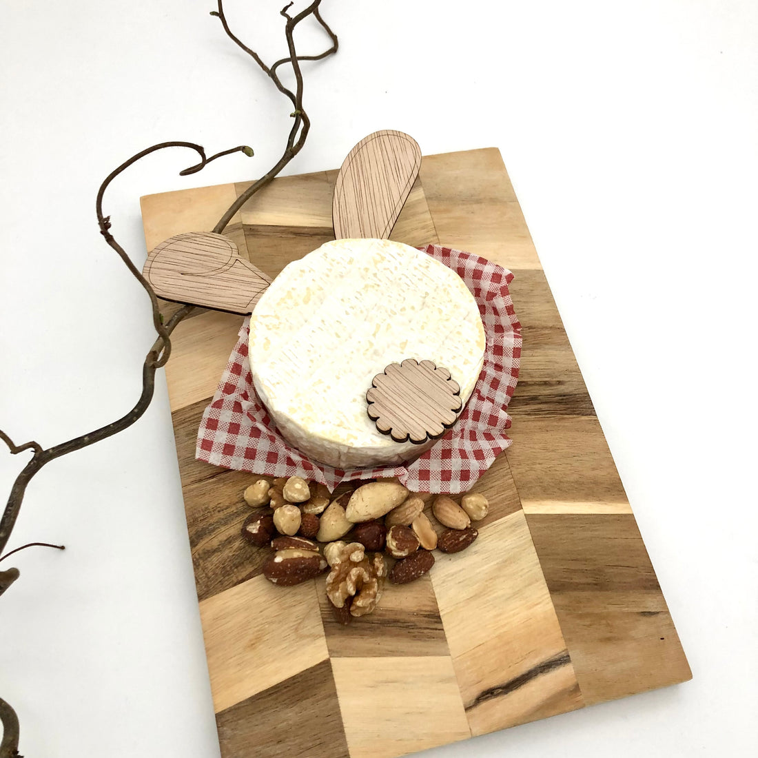 Paashaas voor de Borrelplank